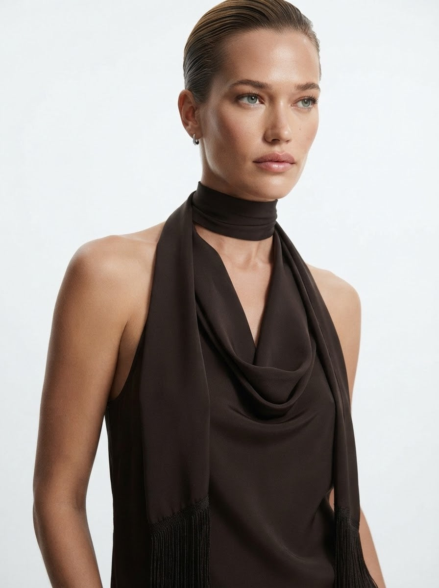 Zara elegantni top s ovratnikom-šalom i resicama | L