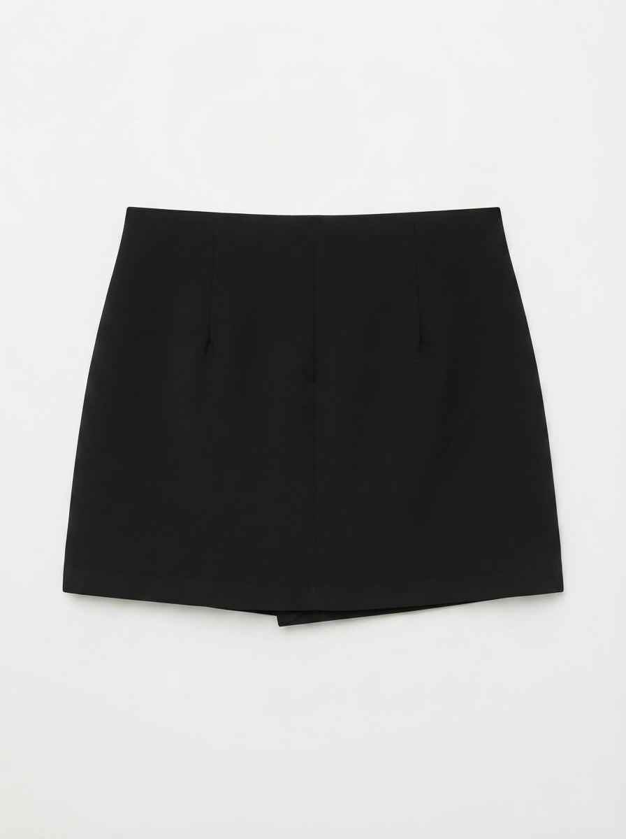 Elegantne skort hlače (kombinacija suknje i hlačica) | S