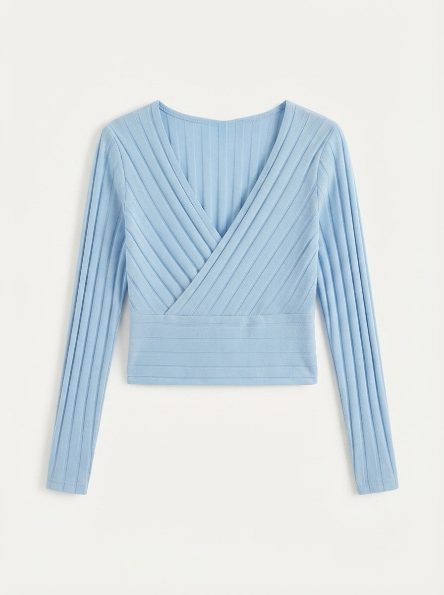 Svjetloplavi crop top s preklopom | M