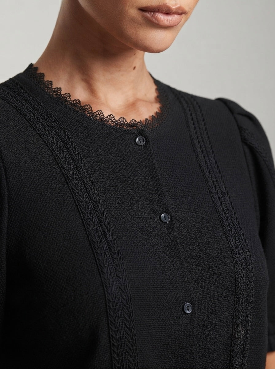 Elegantna crna vestica s puf rukavima | L