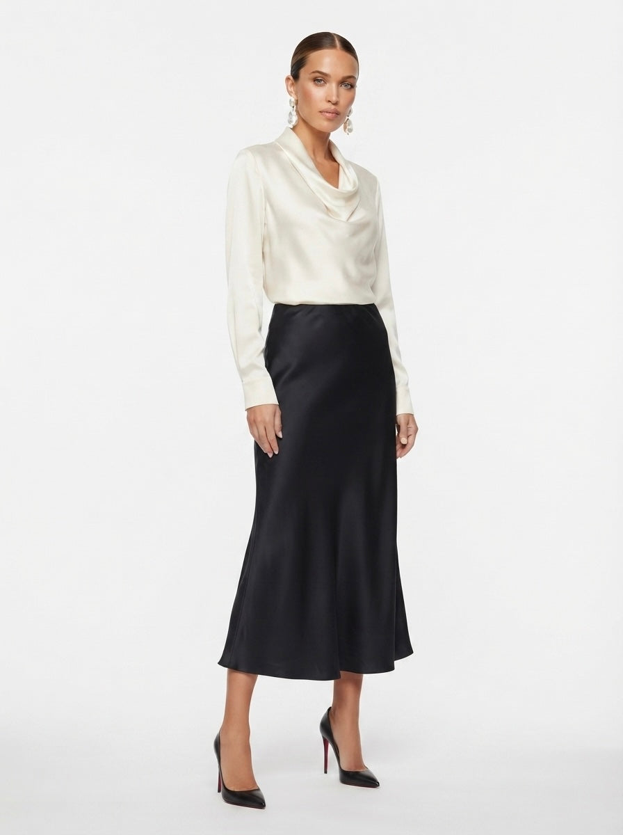 Zara svilenkasta crna suknja | L