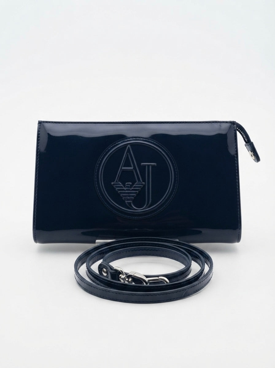 Armani Jeans lakirana torbica