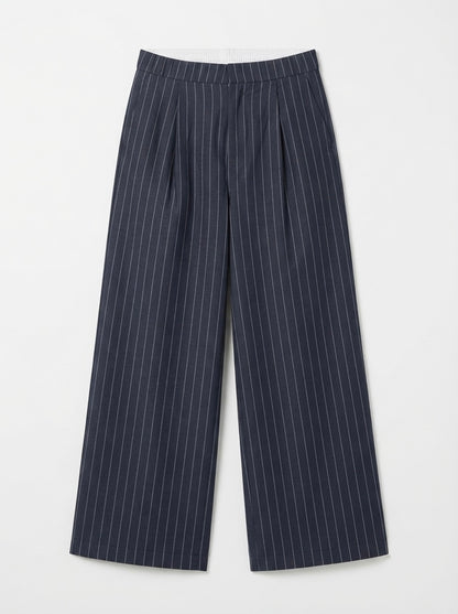 Bershka hlače pinstripe uzorak | M