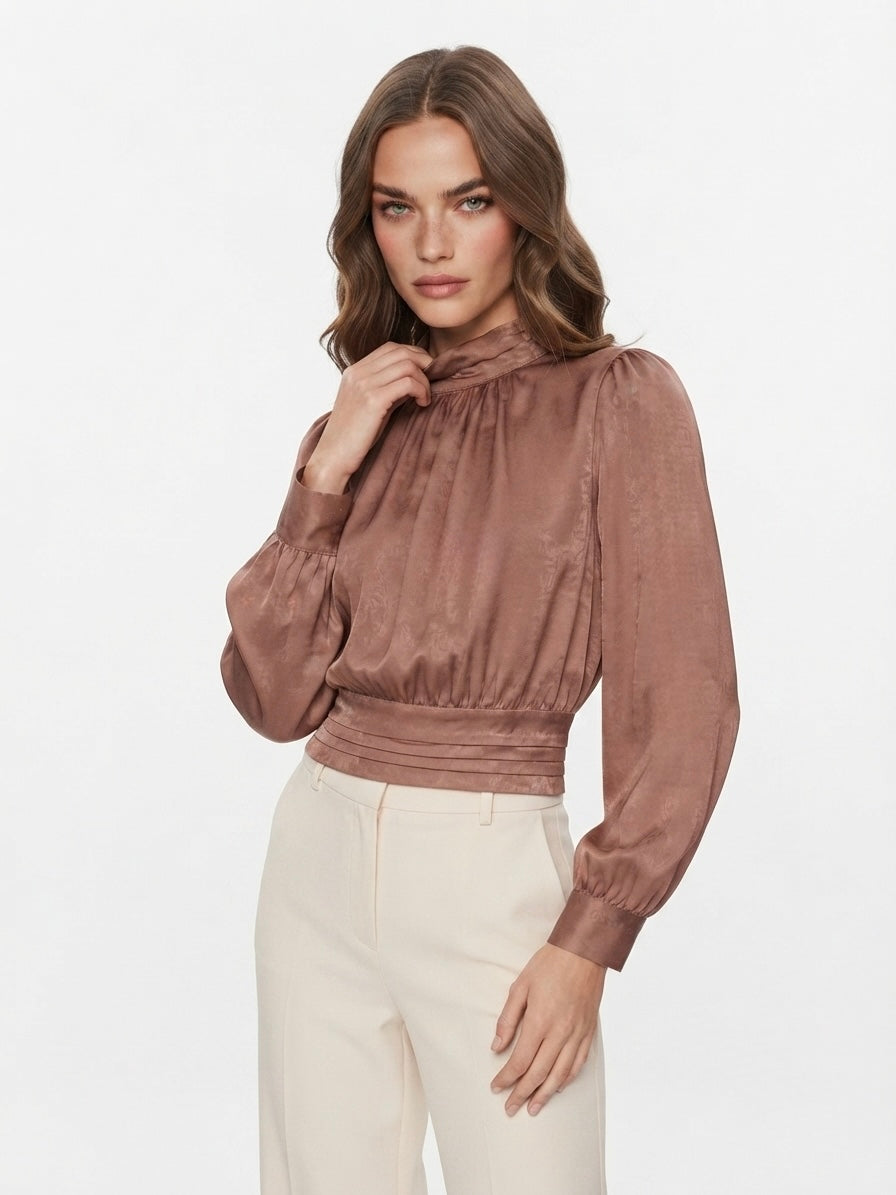 Satenska bluza s visokim ovratnikom | L