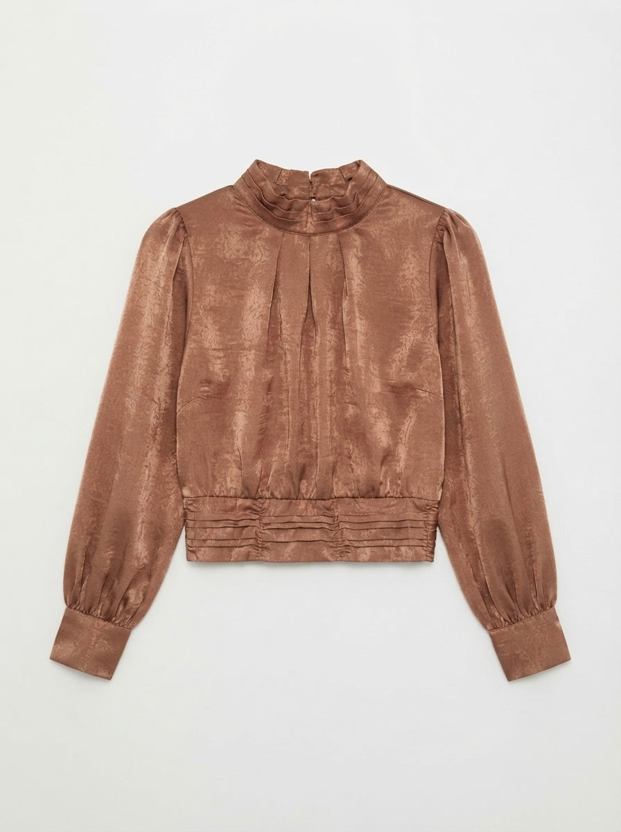 Satenska bluza s visokim ovratnikom | L