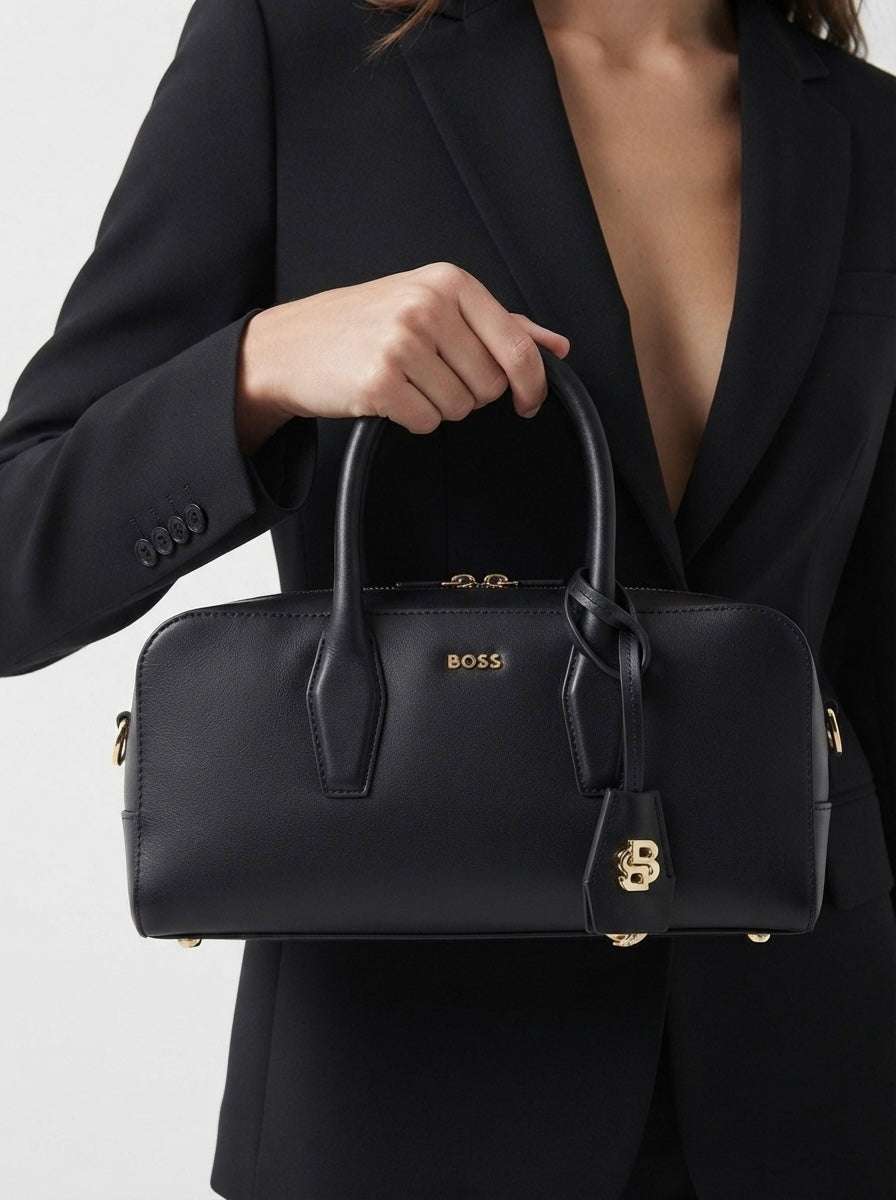 Hugo Boss crna torba