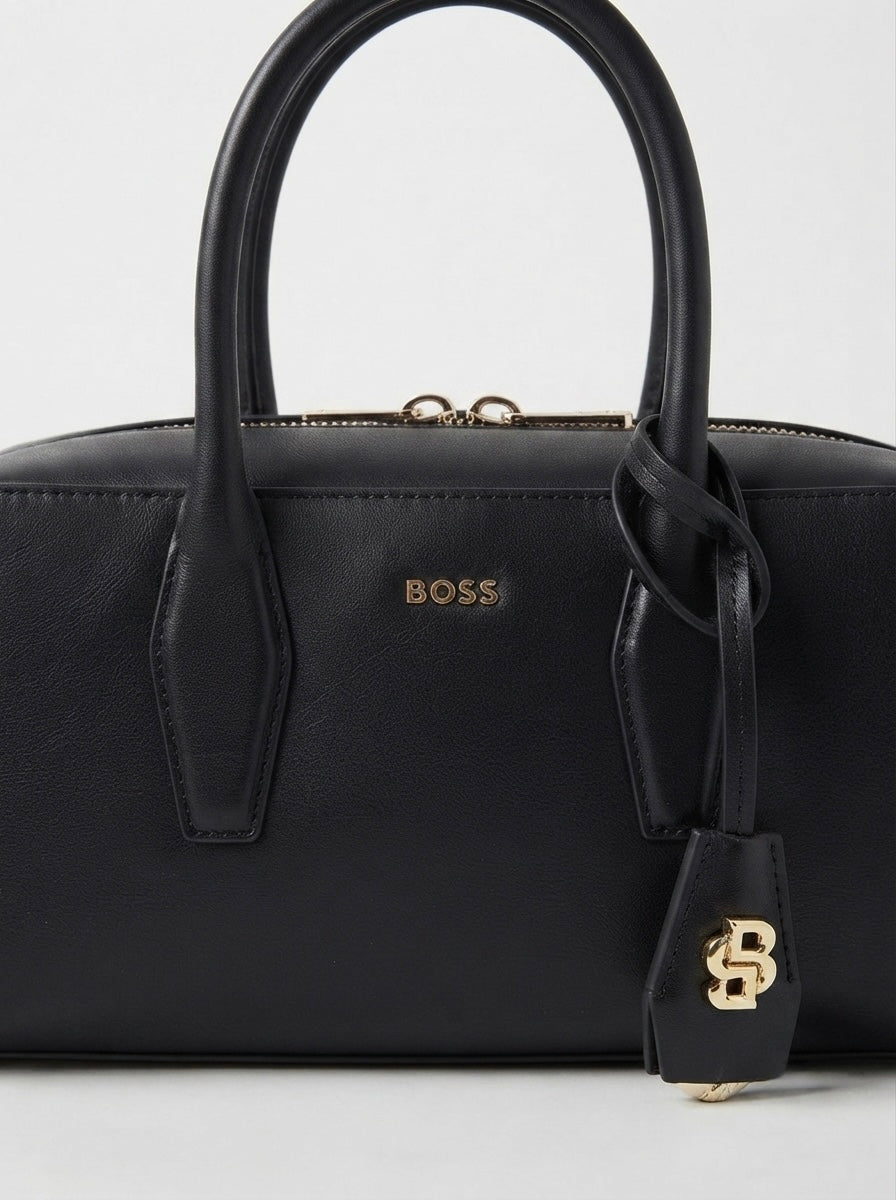 Hugo Boss crna torba