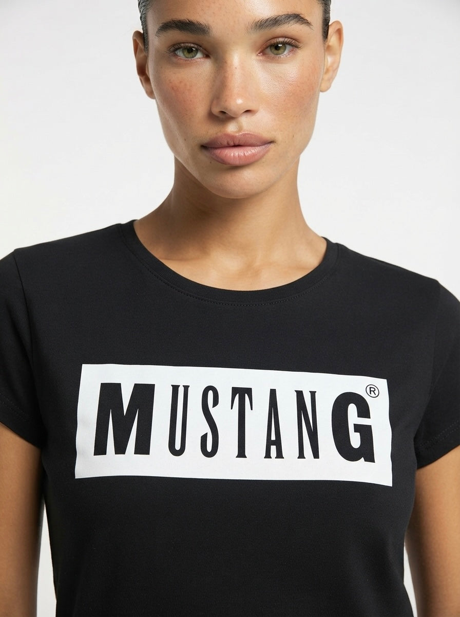 Mustang crna majica s logotipom | M