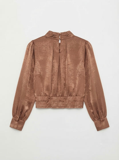 Satenska bluza s visokim ovratnikom | L