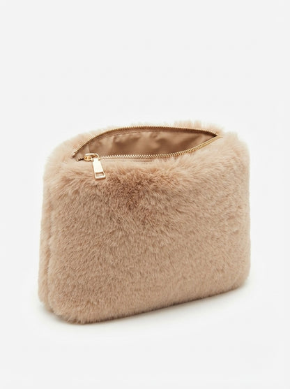 Smeđa clutch krznena torbica