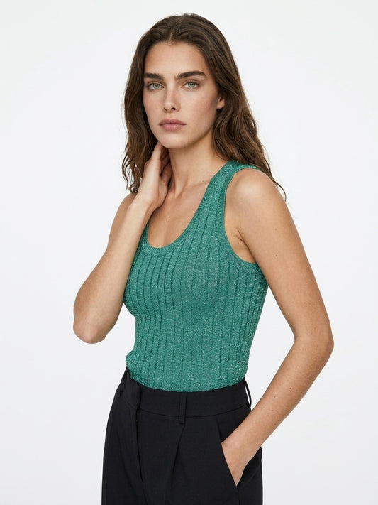 Zara rebrasti top sa suptilnim sjajem | M