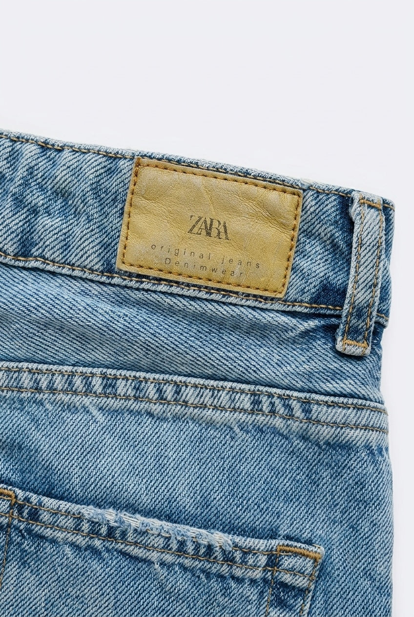 Zara Distressed široke traperice | M